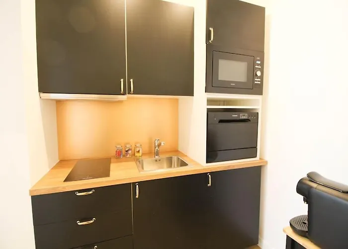 G1 Familial Lumineux Rdc Centre Apartamento Angulema