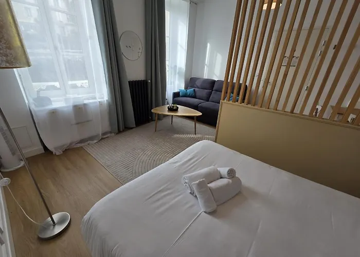 G1 Familial Lumineux Rdc Centre * Angulema